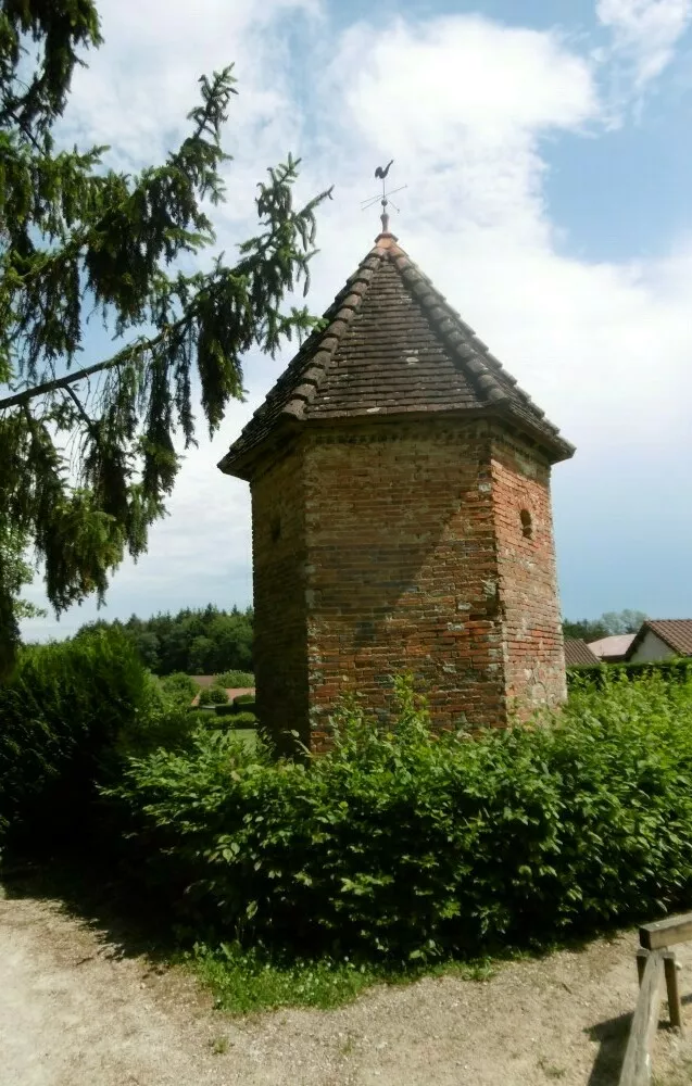 Pigeonnier (19ème siècle) entièrement restauré